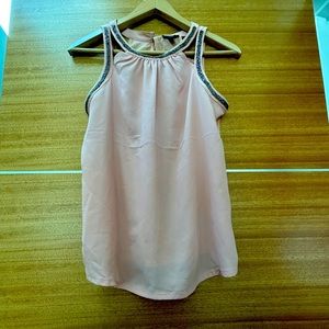 Super feminine and sexy sleeveless Express top